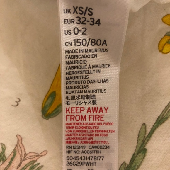 Topshop Boxy Cropped T-Shirt - Picture 5 of 7